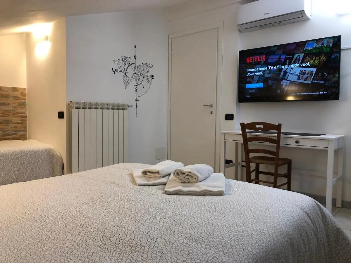 B&B Il Viaggiatore Marina di Massa Bed & Breakfast