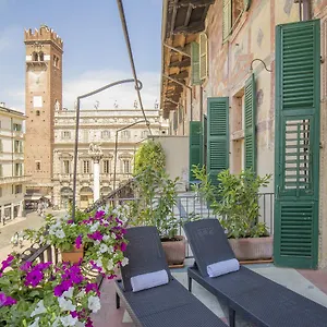 *** Maison d'hôtes Corte Realdi Piazza Erbe Italie
